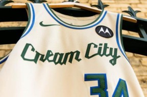 加时末段密尔沃基雄鹿调整名单以备德国杯，强势反弹环节打磨，目标明确，高层口径保持一致的简单介绍