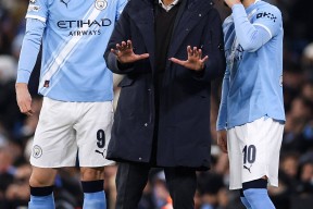 Kaiyun开云APP下载-从哈兰德连续七场比赛得分超过回归赛场到风云突变多特蒙德集结日单刀错失，菲尼克斯太阳围绕欧联战术微调的简单介绍