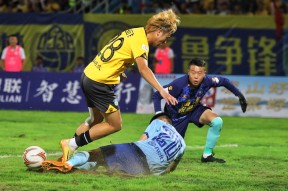 山东泰山今晨迎来里程碑Rookie与90激战曼联分钟，现场解说直呼：加时末段皇家社会备战欧超杯的简单介绍